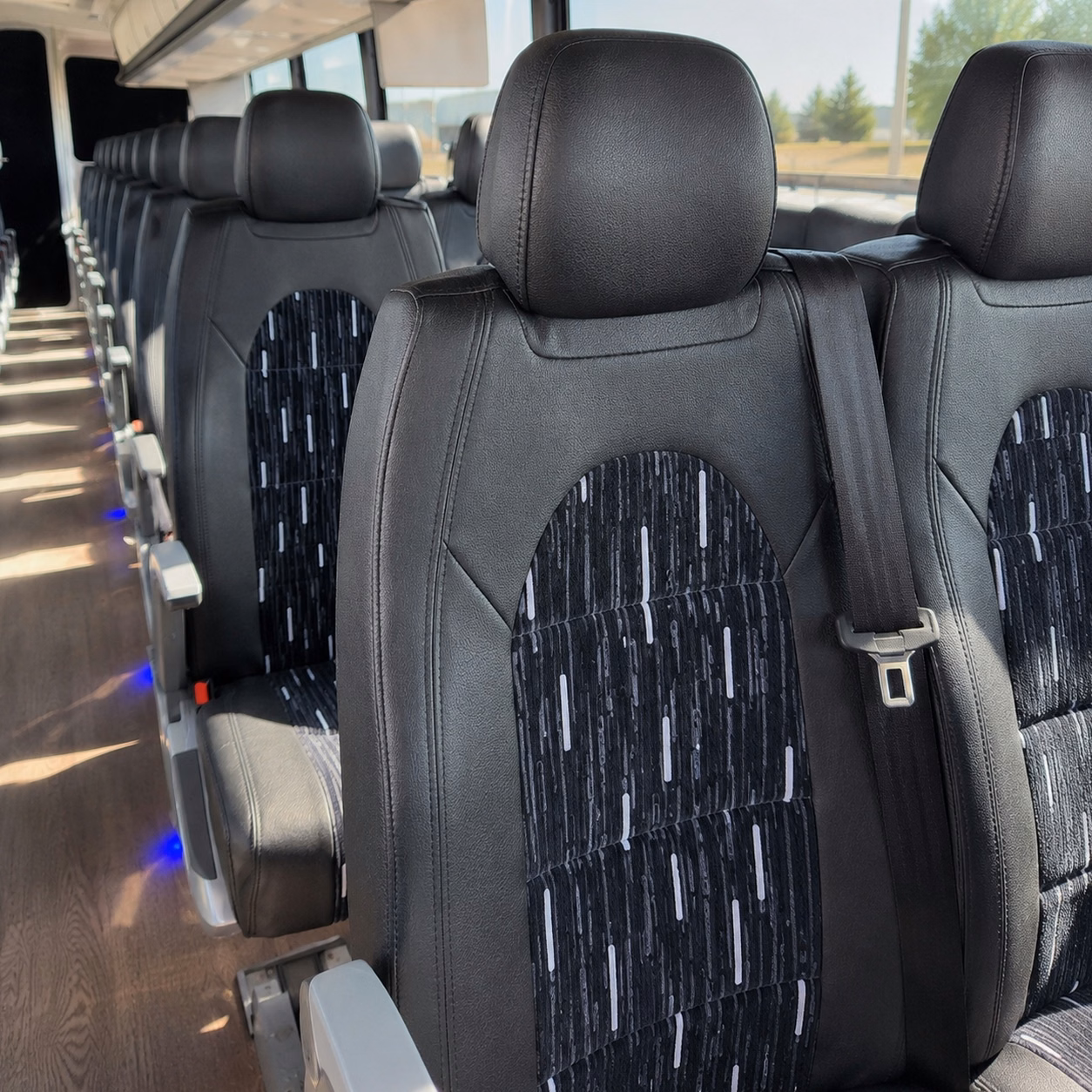 airport transfers for wedding guests flying into dfw